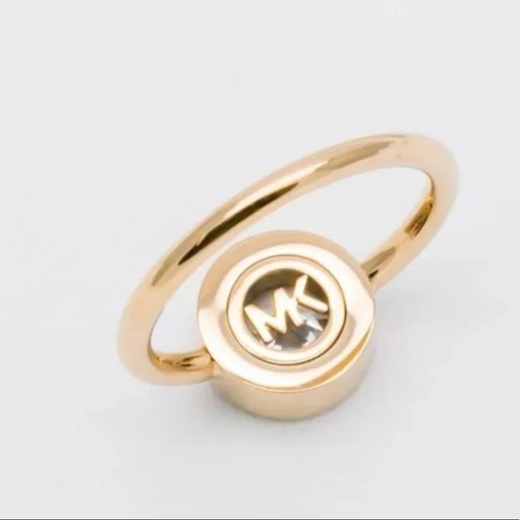 $89 Michael Kors Gold-Tone Solitaire Logo Ring size 8 - Picture 3 of 5